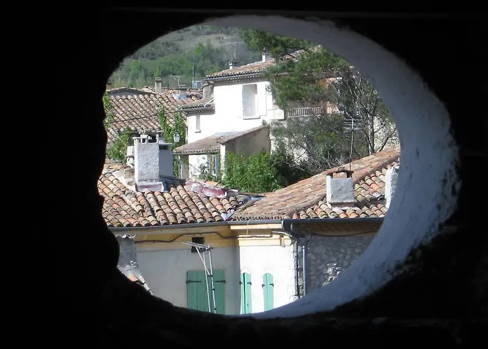 Des Voyageurs 2* La Motte-Chalancon